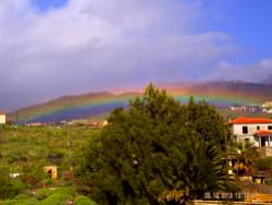 Regenbogen über Granadilla